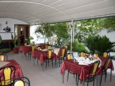 Nefeli Hotell Kavala Restaurang bild