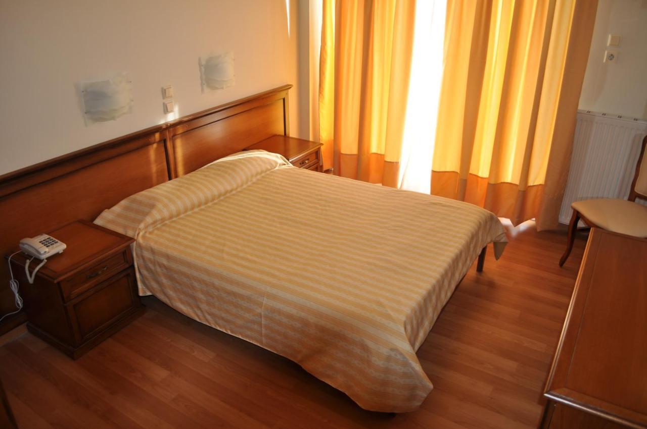 Nefeli Hotell Kavala Exteriör bild